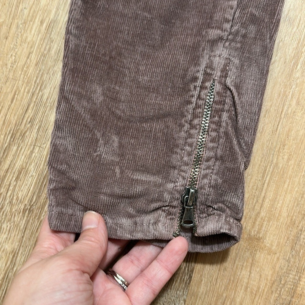 PAIGE | Women's Faded Mauve Pink Corduroy Hoxton Skinny Mid Rise Jeans, Size 27 - Picture 5 of 7